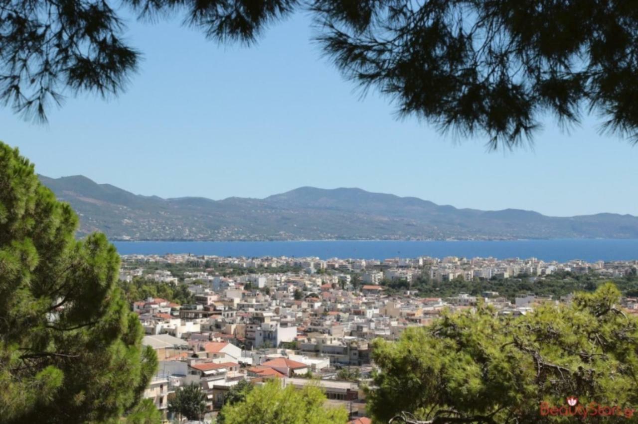Relaxing Appt. Into The Heart Of Historical Center Kalamata Exterior photo